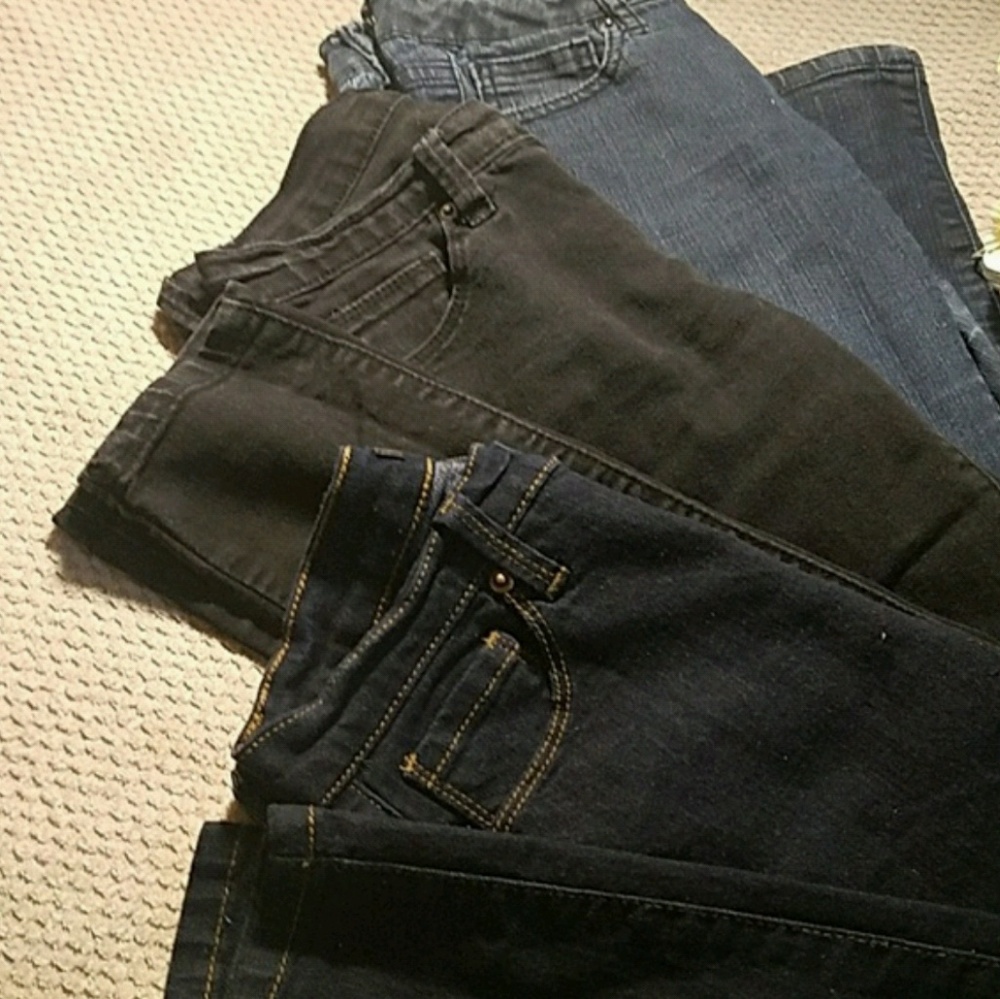 SOLD. Forever 21 Jeans Bundle